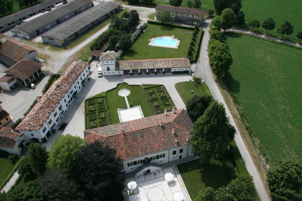 Hostal Borgo Dei Conti Della Torre Morsano al Tagliamento Exterior foto